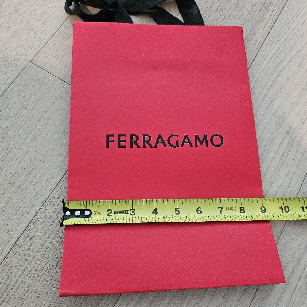 NEW Salvatore Ferragamo Red Luxury Gift Bag - Picture 4 of 5